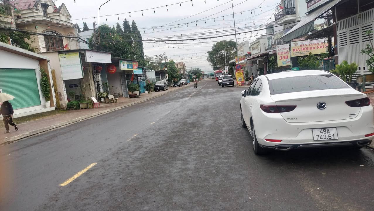 Nhà mặt tiền Chu Văn An Bảo Lộc 235.6m² giá 8.5 tỷ - Thích hợp kinh doanh ngay!