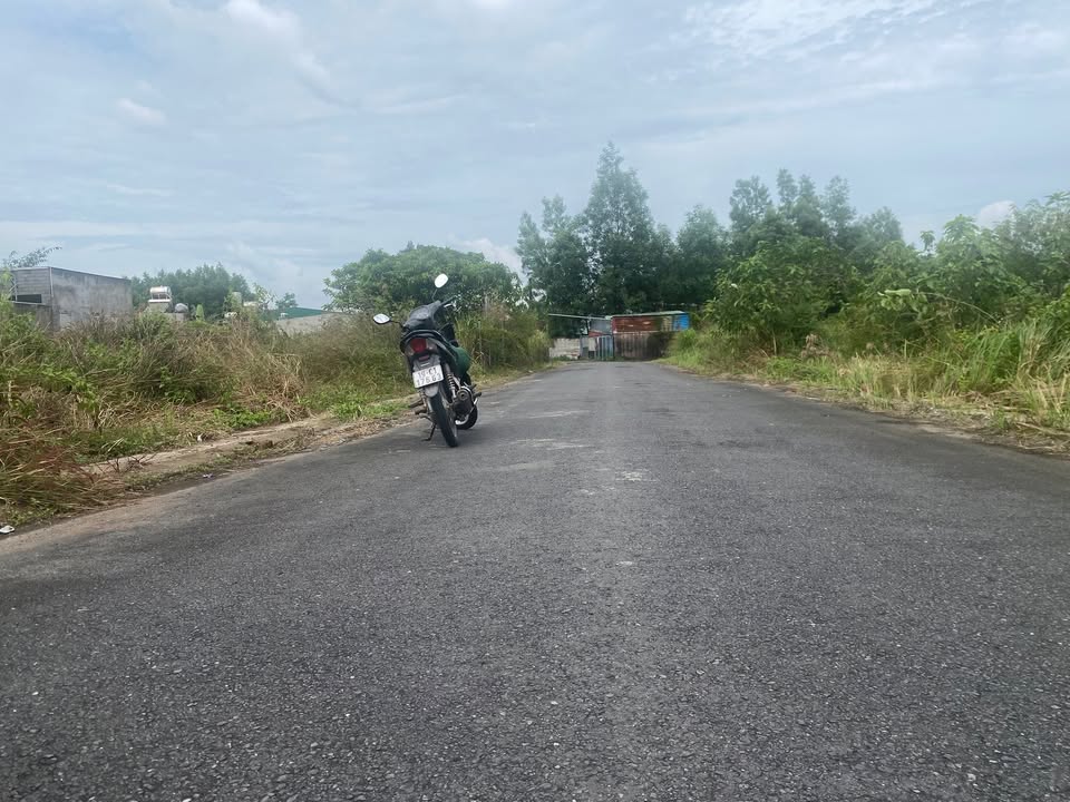 Đất thổ cư 105m² ấp 4 An Viễn giá 900 triệu - Cơ hội đầu tư hấp dẫn!