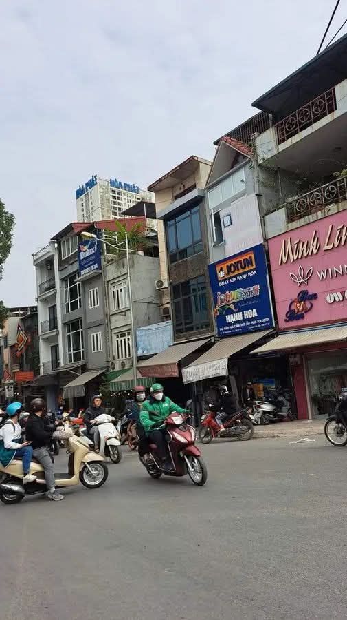 Bán nhà mặt phố Trương Định, Hoàng Mai 58m² giá 11 tỷ - Đầu tư sinh lời ngay!