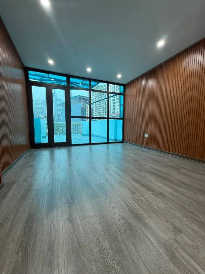 Nhà mặt phố Lĩnh Nam, Hoàng Mai 51m² giá 19 tỷ - Kinh doanh đỉnh cao!