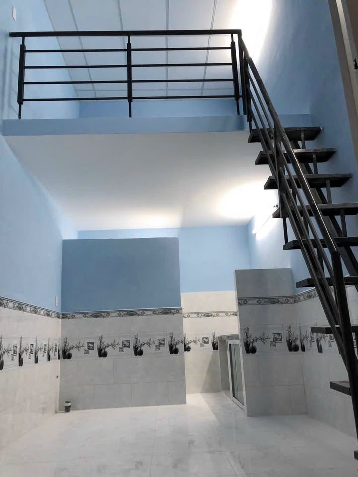 Nhà cho thuê hẻm Nguyễn Thị Thập, Quận 7, diện tích 18m², giá chỉ 4 triệu/tháng!