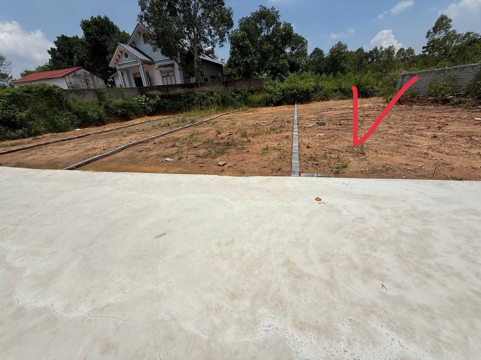 Đất nền Hương Sơn, Lạng Giang 185m² giá 500 triệu - Đầu tư sinh lời ngay!