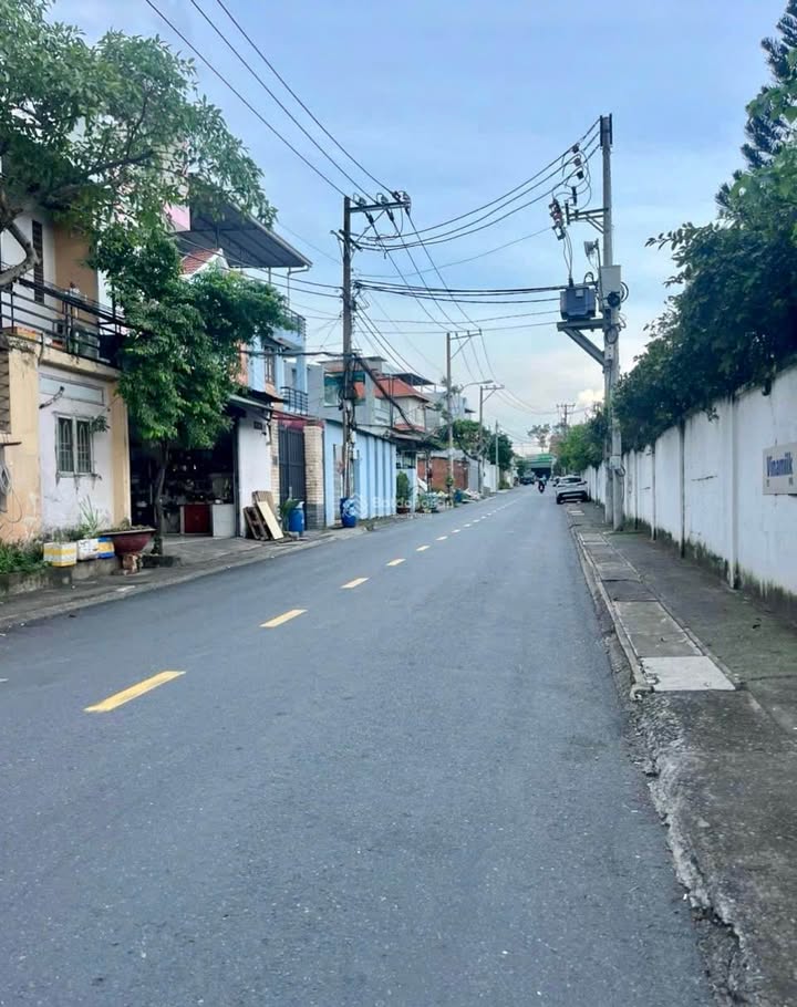 Nhà riêng Phạm Văn Đồng, Thủ Đức 5m² giá 4.4 tỷ - Khu dân trí cao, tiện ích đầy đủ!