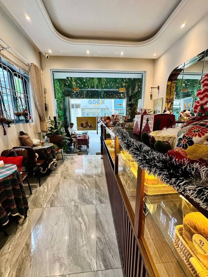 Mặt tiền Đinh Công Tráng Quận 1 82m² giá 36 tỷ - Dòng tiền cho thuê cao!