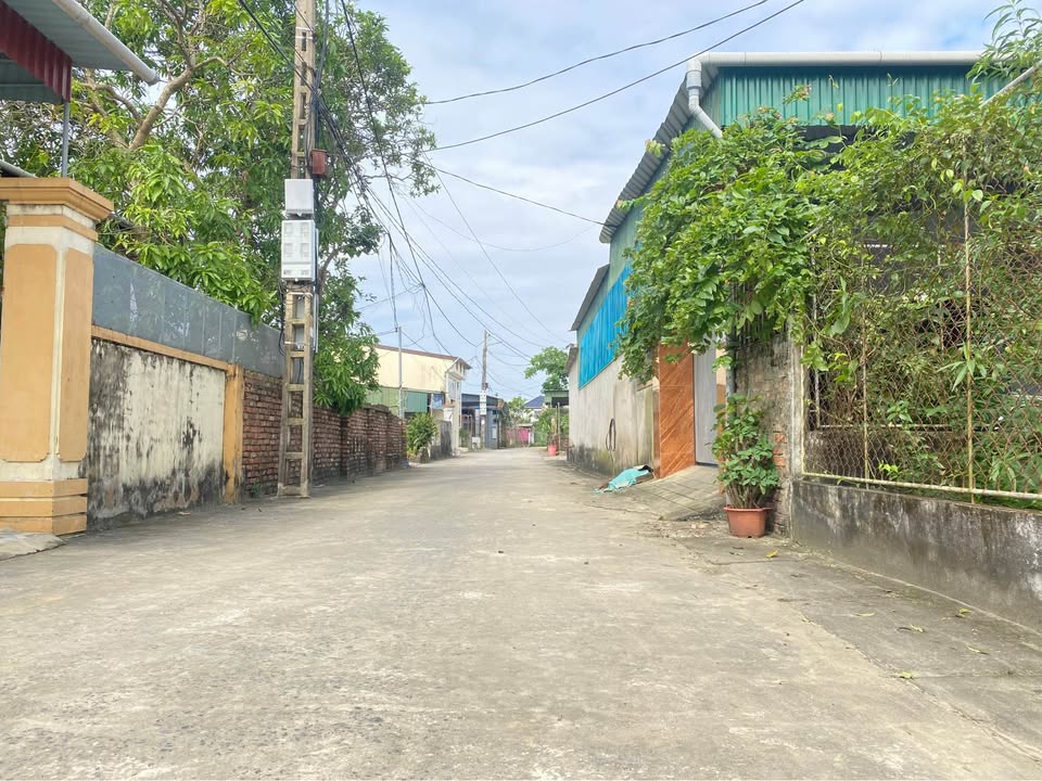 Đất Hưng Đông Vinh 52.6m² giá chỉ 1 tỷ - Sổ hồng chính chủ, vị trí đẹp!