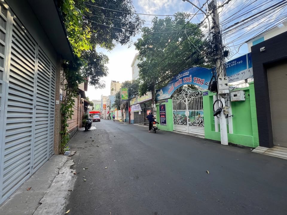 Biệt thự sân vườn hẻm 53 Lê Hồng Phong, Vũng Tàu 356m² - Đầu tư sinh lời tuyệt vời!