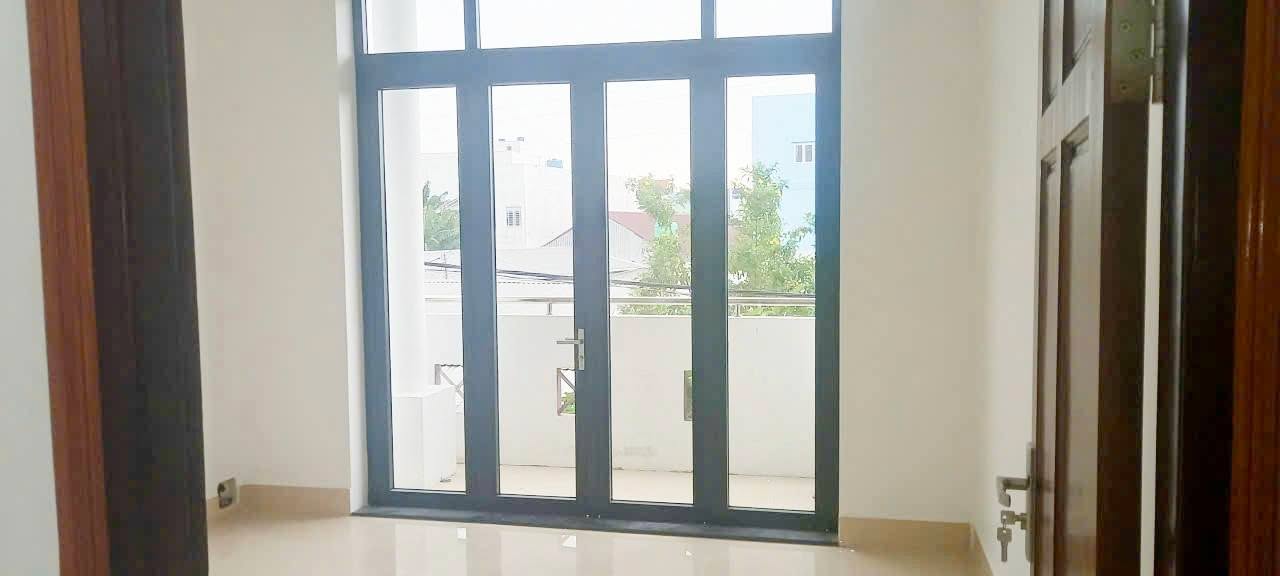 Nhà phố An Hoà, Rạch Giá 160m² giá 3.65 tỷ - Thiết kế sang trọng, tiện nghi đầy đủ!