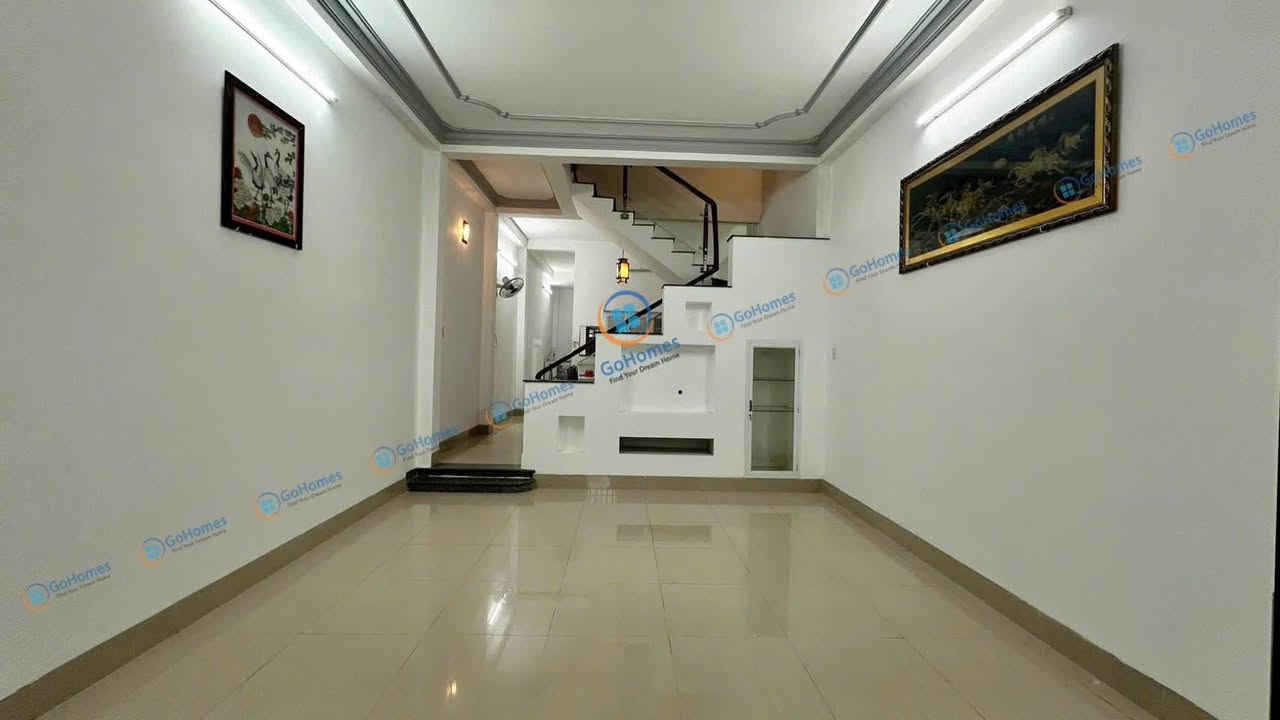 Nhà mặt tiền 2 tầng Trần Hữu Trang, Hải Châu 81m² - Nội thất đầy đủ, chỉ 14 triệu!