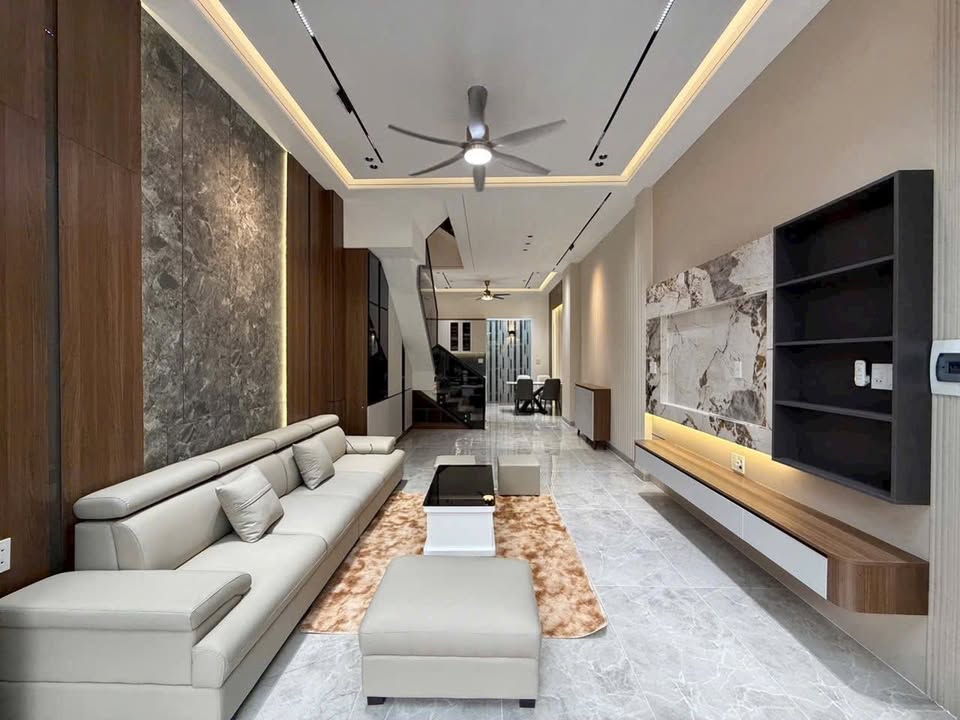 Nhà phố sang trọng tại An Phú Đông, Quận 12 - 56m² chỉ 4.85 tỷ