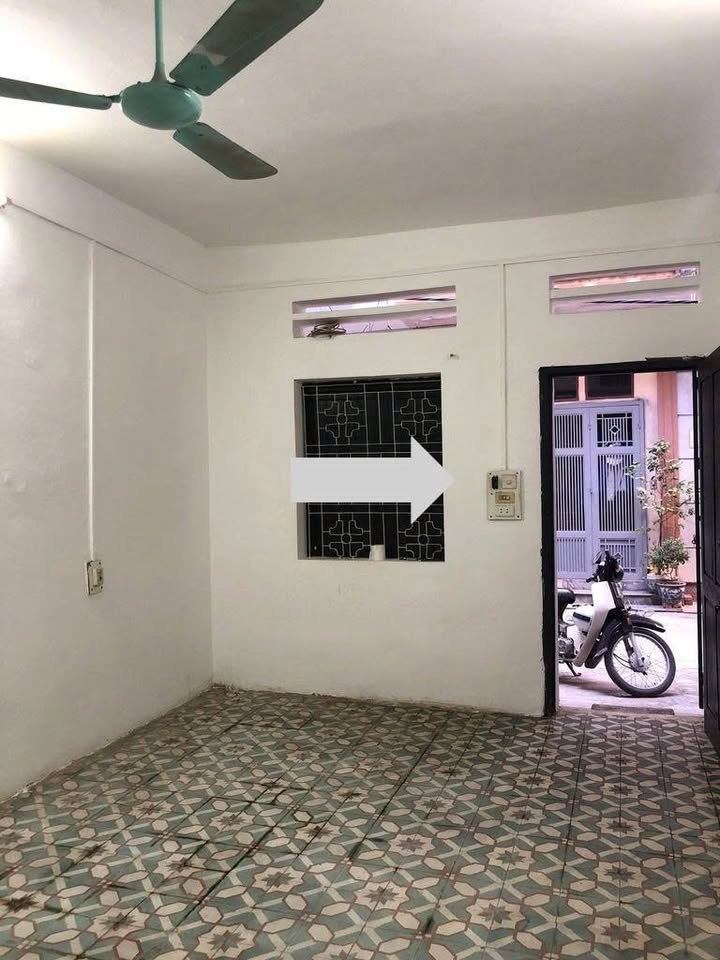 Nhà cho thuê 1150 Đường Láng 80m² giá chỉ 7 triệu - An ninh và tiện ích đầy đủ!