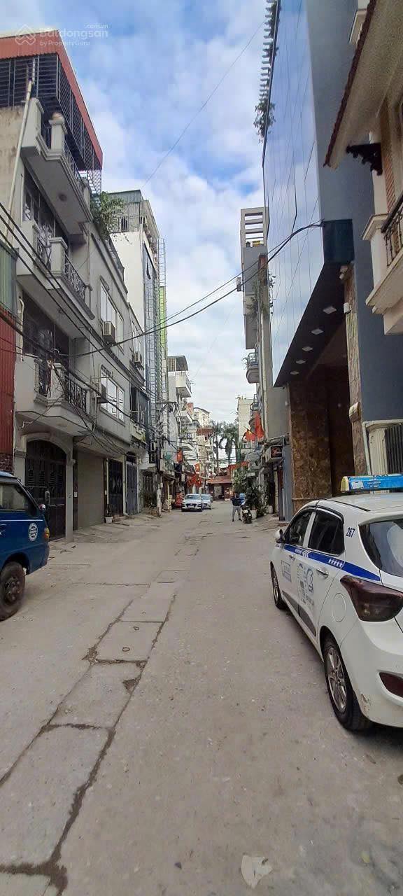 Nhà cho thuê ngõ 1295 Giải Phóng, Hoàng Mai 45m² - Ngõ ô tô tránh, nhận ngay!