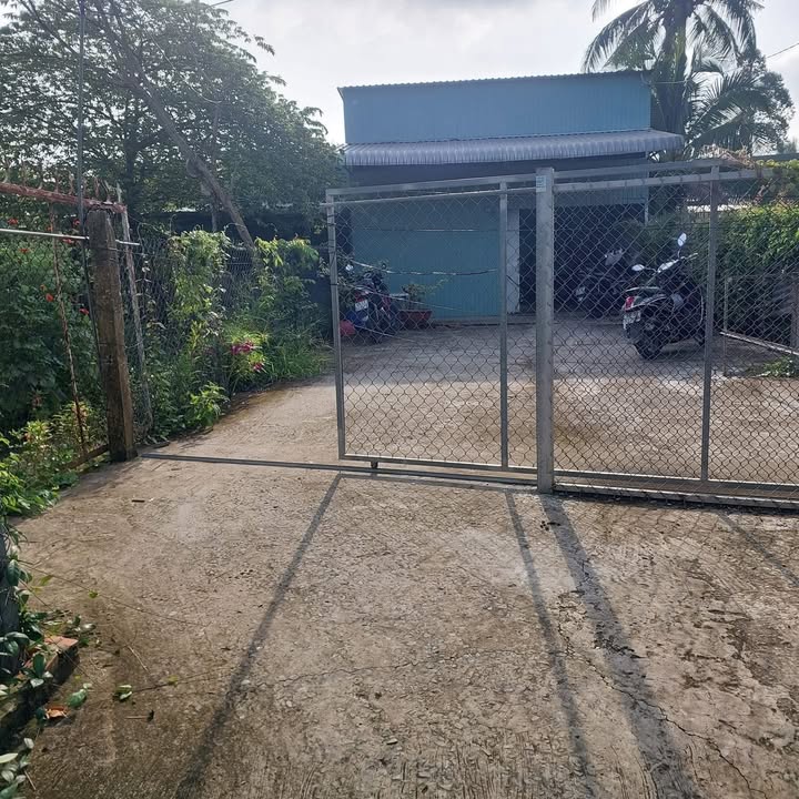 Bán đất có nhà tiền chế tại xã Tân Dương, Sa Đéc 183m² giá 600 triệu - Sổ hồng chính chủ!