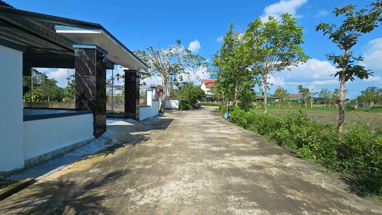 Đất nền Thống Nhất, Hà Huy Tập 207m² giá 2 tỷ - Đường rộng thoáng mát!