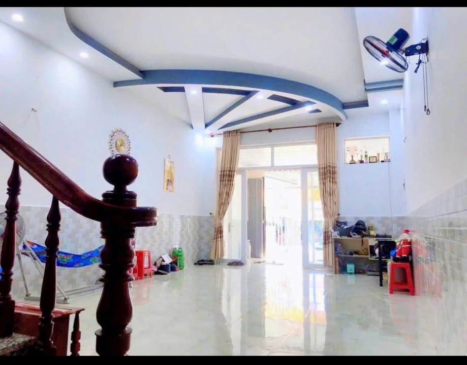 Bán nhà mặt tiền đường Trần Bạch Đằng, An Hoà, Rạch Giá 100m² giá 3.35 tỷ - Khu đô thị tiện ích nổi bật!