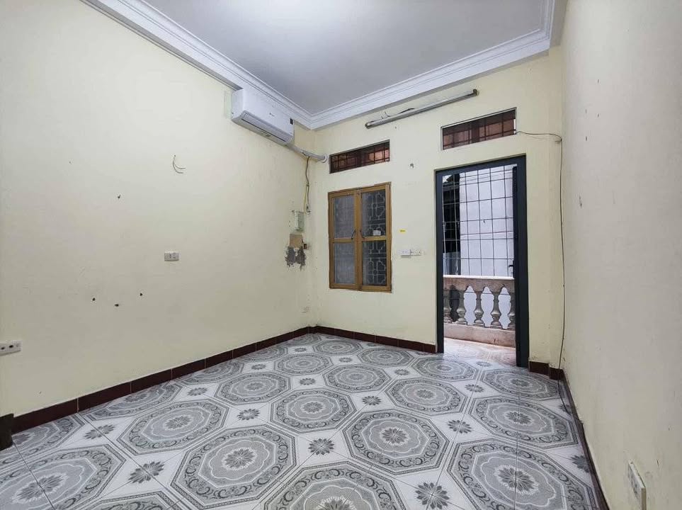 Nhà cho thuê Yên Hòa Cầu Giấy 33m² giá 8 triệu - Phù hợp cho gia đình!