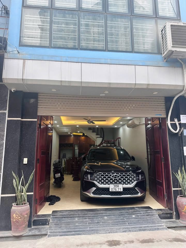 Nhà cho thuê Xuân Đỉnh 50m² giá 18 triệu - Ô tô vào tận nhà, Full nội thất!