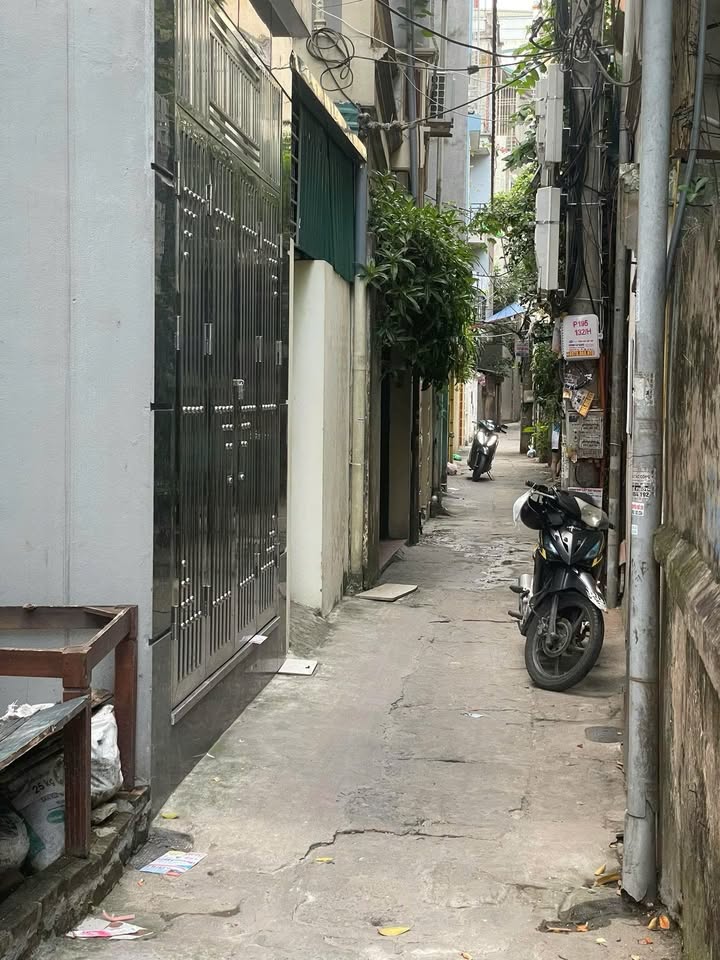 Nhà nguyên căn cho thuê tại Ngõ 467 Phạm Văn Đồng, Bắc Từ Liêm, 40m² - Nhận nhà ngay!