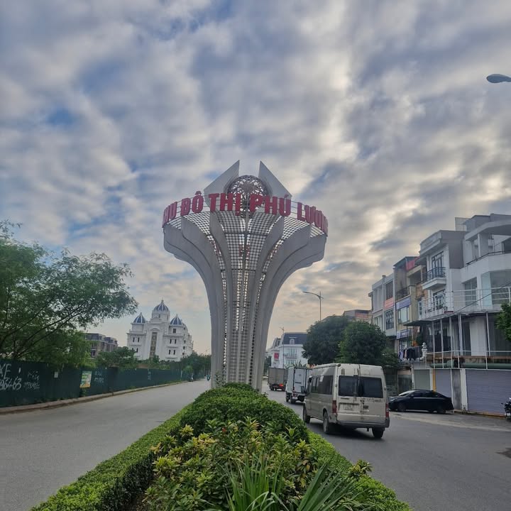 Đất nền lô góc KĐT Văn Phú 166m² giá thỏa thuận - Cơ hội đầu tư sinh lời!