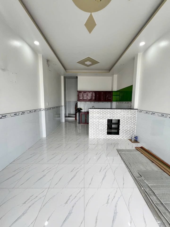 Nhà mặt tiền sông Vàm Thuật Gò Vấp 40.5m² giá 7.9 tỷ - Đầu tư sinh lời ngay!