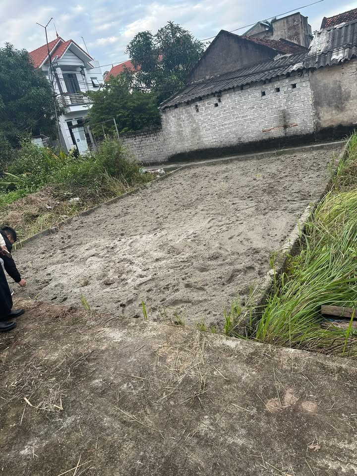 Đất Hồng Vân Ba Vì 42.4m² giá 2.98 tỷ - Sở hữu 2 mặt tiền