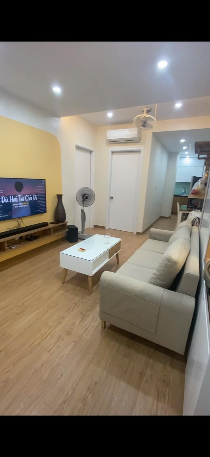 Căn hộ Chung cư A14 Nam Trung Yên 63m² giá 5 tỷ - Vị trí trung tâm, giao thông thuận lợi!