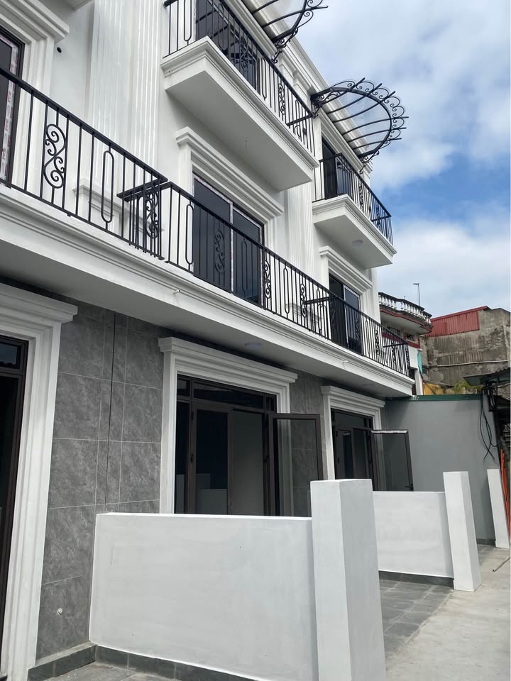 Nhà đẹp tại Minh Hải, Văn Lâm 55m² giá chỉ 2.85 tỷ - Sẵn sàng dọn vào ở!