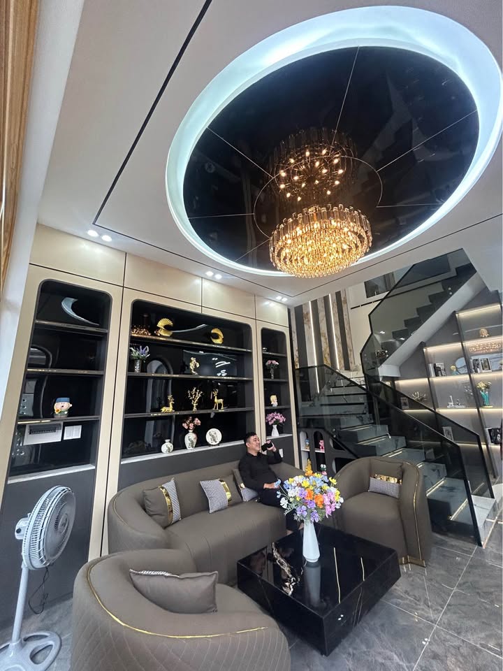 Nhà đẹp đường Nguyễn Như Hạnh, Đà Nẵng 88,5m² giá 5 tỷ - Thiết kế hiện đại sang trọng!