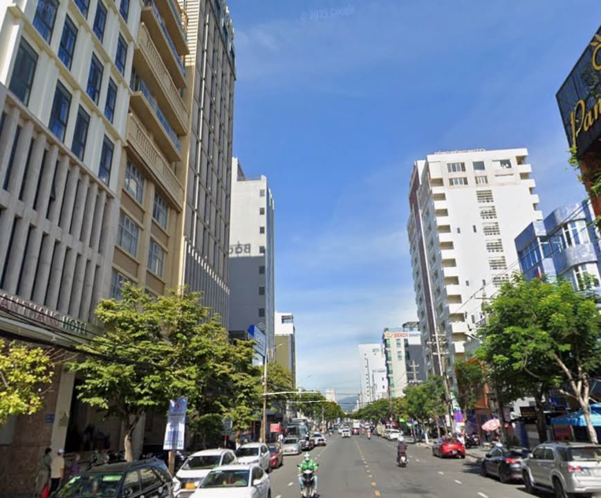 Nhà 3 tầng mặt tiền Phạm Cự Lượng, Sơn Trà 61.3m² giá 12 tỷ - Đầu tư sinh lời ngay!