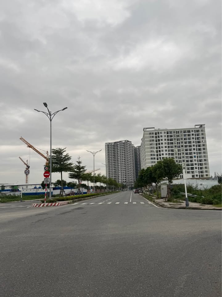 Shophouse 112m² Đường Nam Kỳ Khởi Nghĩa, Đà Nẵng - Dòng tiền 40 triệu/tháng, giá chỉ 11.2 tỷ!