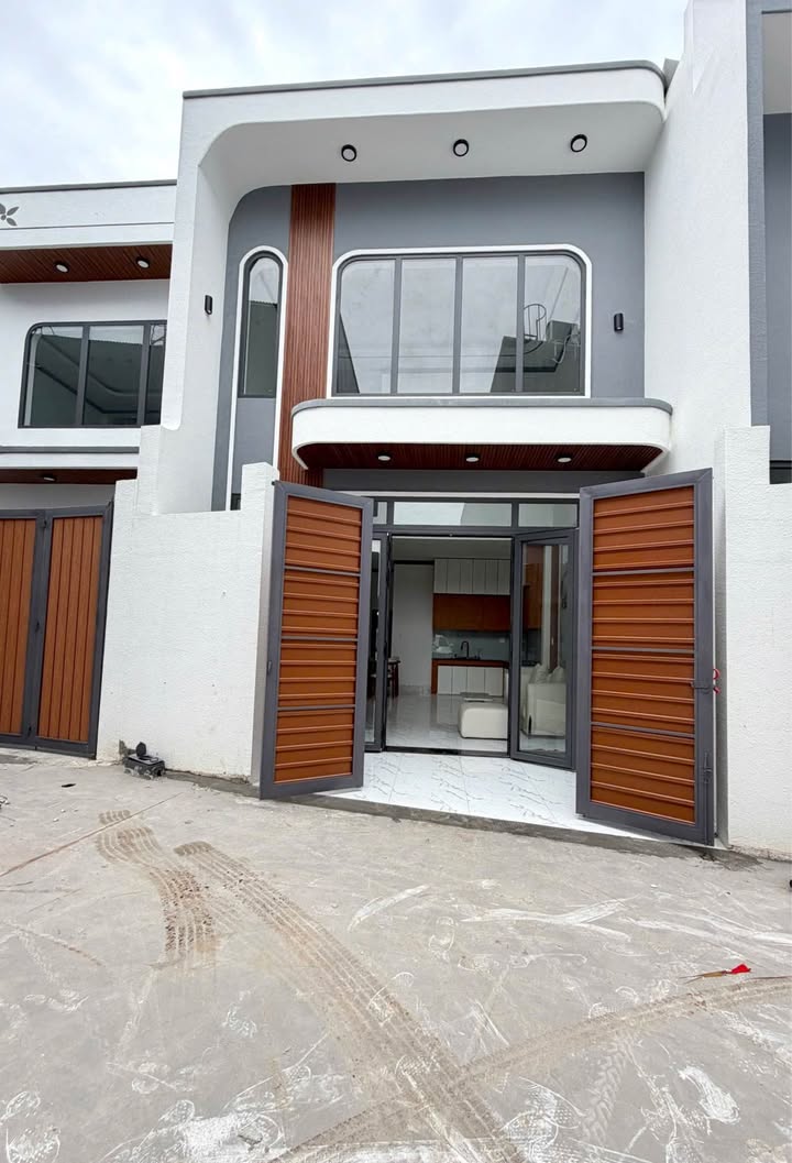 Nhà gác lững phường Long Khánh 60m² giá 1.59 tỷ - Nội thất đầy đủ!