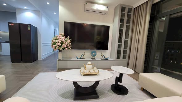 Căn hộ 3PN Royal City 136m² giá 20 triệu - Vào ở ngay!
