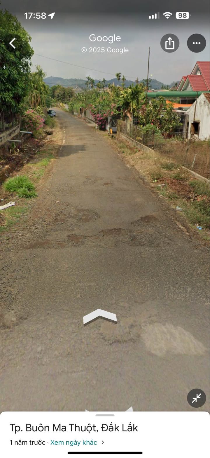 Đất thổ cư mặt tiền đường nhựa Thôn 3, Ea Kao 564m² giá 5.5 tỷ - Vị trí đắc địa, thương lượng tốt!