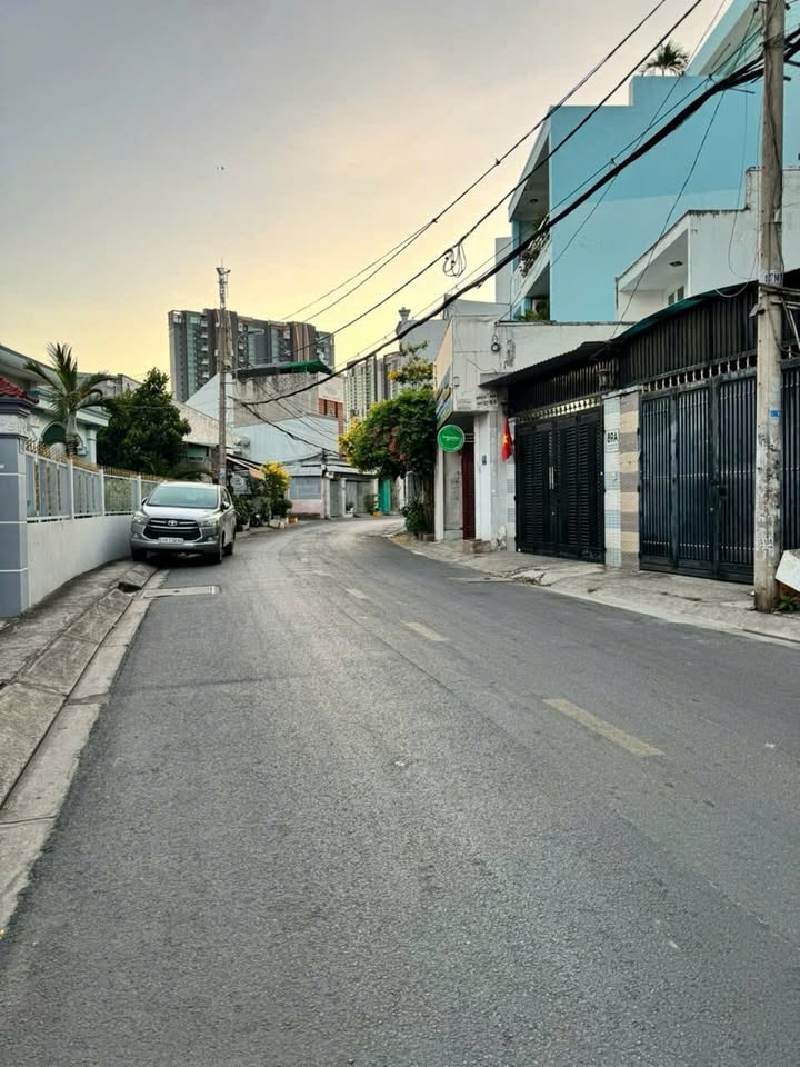 Lô đất Thạnh Mỹ Lợi, Thủ Đức 90m² giá 8.2 tỷ - Hẻm xe ô tô thuận tiện!