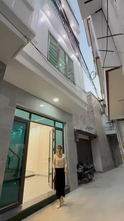 Bán nhà 3,5 tầng tại Trang Quan, An Đồng 40m² giá 2.85 tỷ - Nội thất tặng kèm!