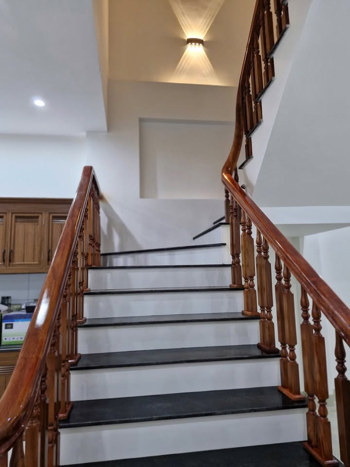 Nhà 2 tầng mới xây tại đường DH16, Lào Cai 103m² giá 2.7 tỷ - Thiết kế hiện đại, sẵn sàng vào ở!