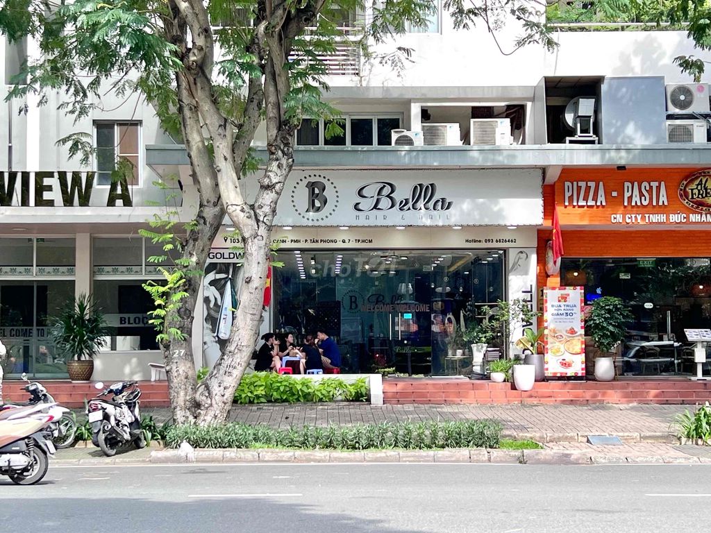 Mặt bằng mặt tiền đường Nguyễn Đức Cảnh, Phú Mỹ Hưng 130m² giá 105 triệu - Vị trí đắc địa thuận lợi