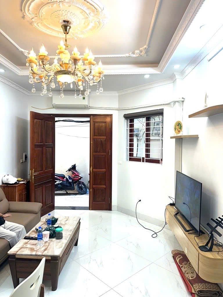 Bán nhà Ngọc Hà, Ba Đình 34m² giá 10.95 tỷ - Sẵn sàng vào ở ngay!