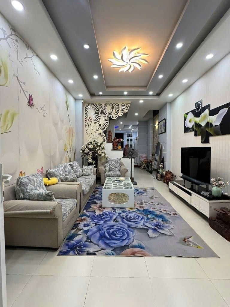 Nhà phố Gò Vấp 84.7m² giá 14.6 tỷ - Hẻm xe hơi rộng rãi