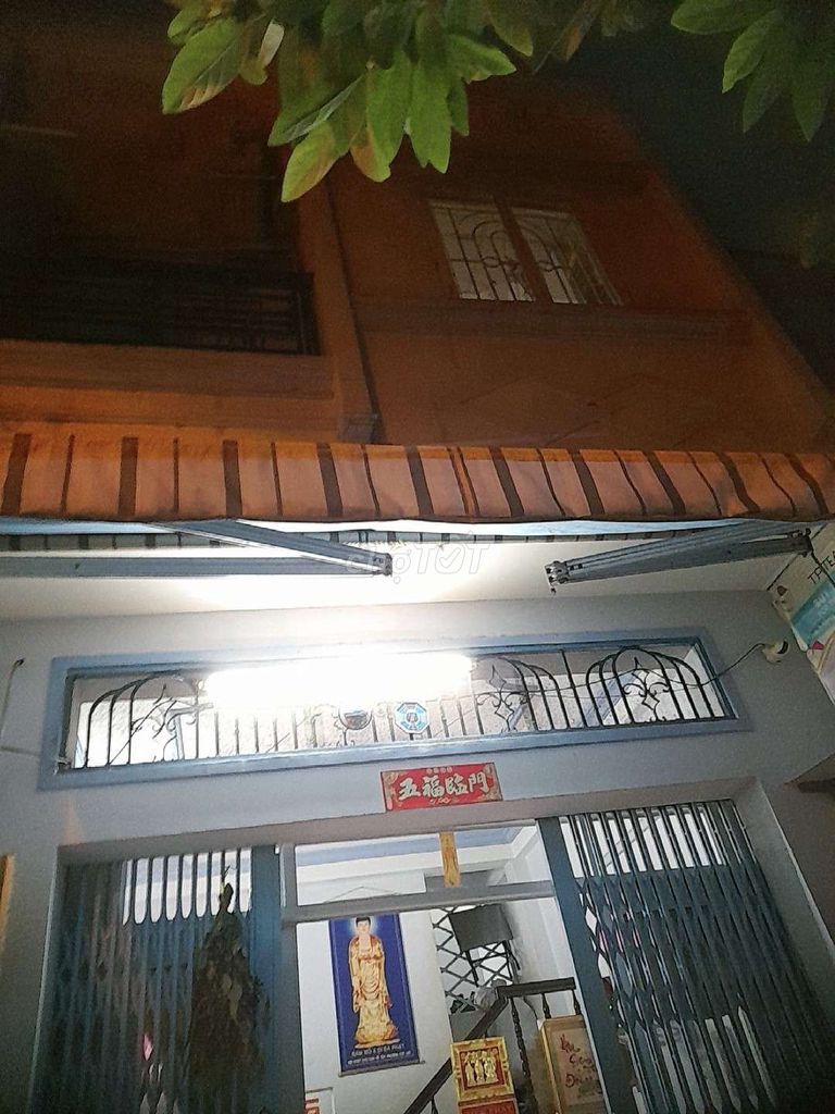 Nhà đẹp 2 tầng - Đường Nguyễn Quý Yêm, Bình Tân - 29m² giá 1.8 tỷ - Sẵn sàng vào ở!