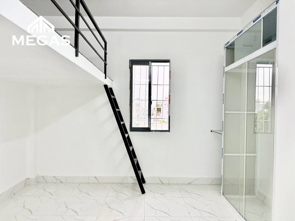 Phòng Duplex 30m² Hương Lộ 2 giá 3.2 triệu - Sẵn máy lạnh, vào ở ngay!