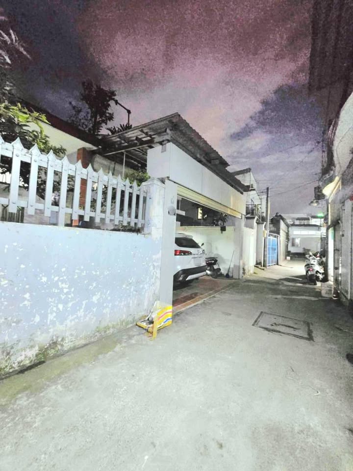 Đất thổ cư Đỗ Xuân Hợp, Thủ Đức 80m² giá 5.5 tỷ - Vị trí đắc địa, tiện ích xung quanh!