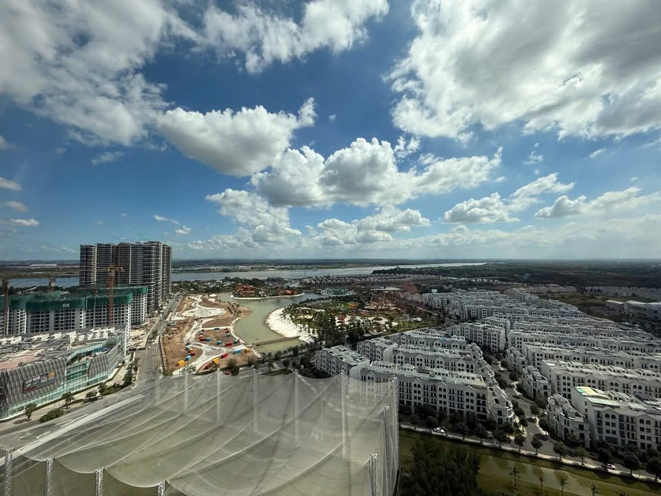 Căn hộ Vinhomes Grand Park quận 9 3PN giá 23 triệu - View pháo hoa tuyệt đẹp!