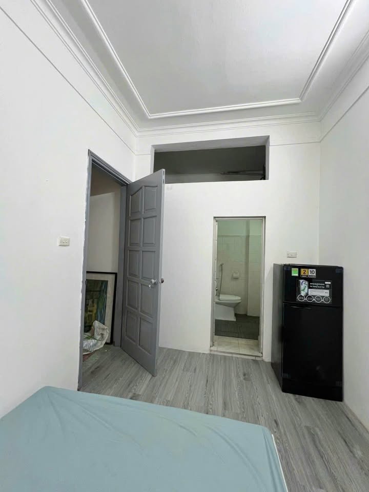 Phòng trọ 218 Đội Cấn, Ba Đình - Giá chỉ 3.5 triệu/tháng, tiện nghi đầy đủ!