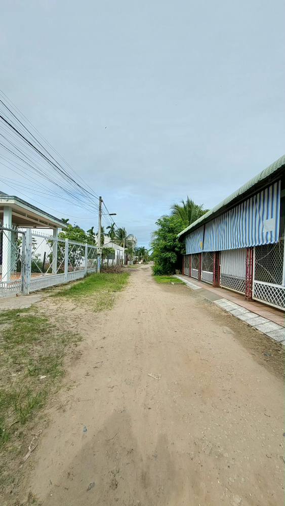 Đất hẻm 24 Trịnh Phong Đáng, Long Hoa, 150m² giá 459 triệu - Cơ hội đầu tư tuyệt vời!