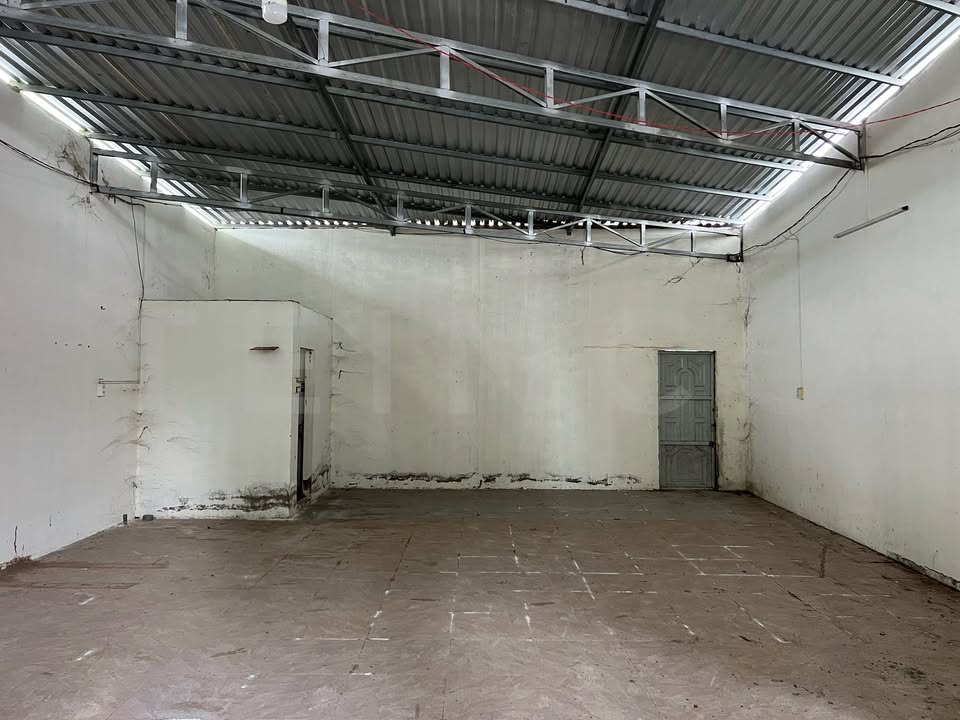 Cho thuê kho xưởng 130m² tại Cái Răng, Cần Thơ - Giá chỉ 5 triệu/tháng!