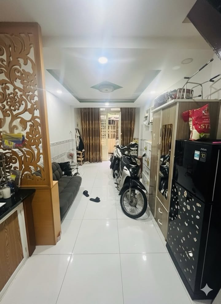 Nhà 2 tầng Phú Thọ Hòa 25m² giá 3.3 tỷ - Đón chào chủ mới ngay!