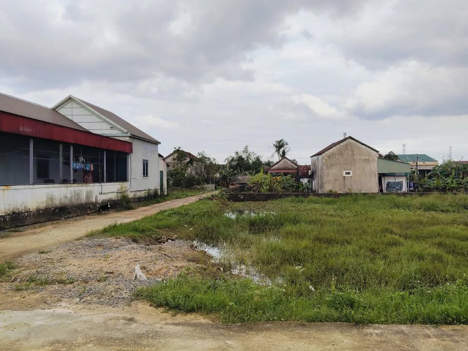 Đất nền Kỳ Anh 295m² giá thỏa thuận - Vị trí đắc địa gần Vincom!