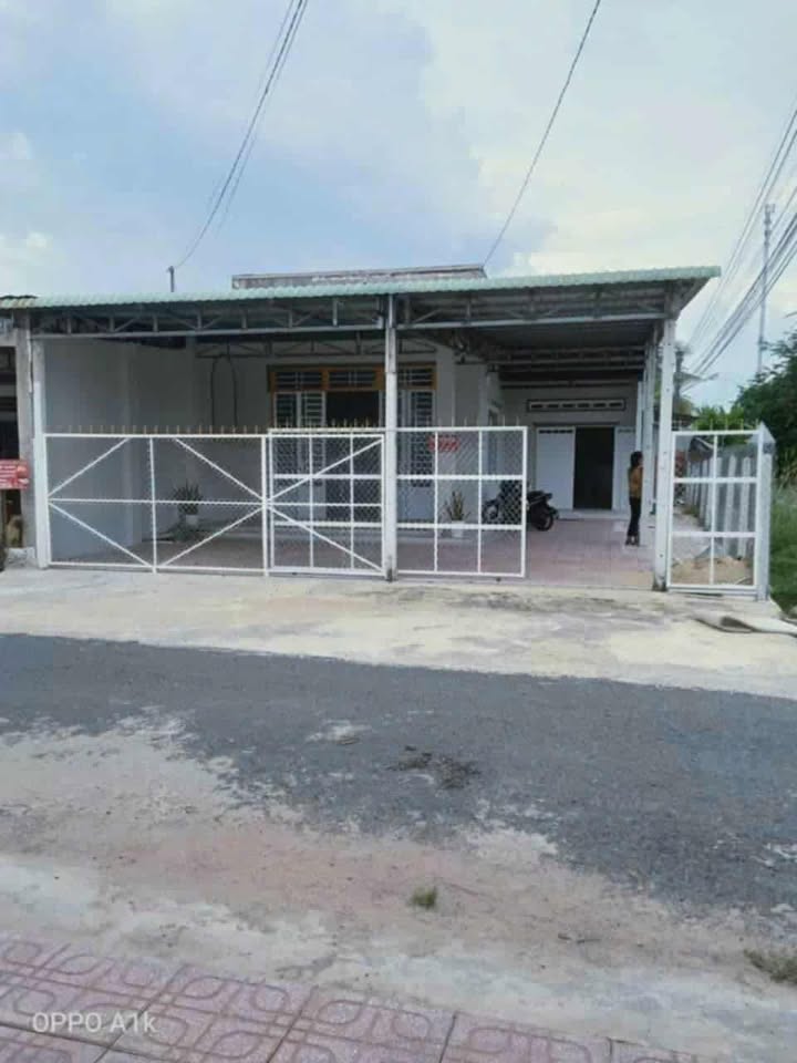 Đất lô gốc 2 mặt tiền Trường Hòa 180m² giá 2.1 tỷ - Pháp lý rõ ràng, thổ cư 100%!