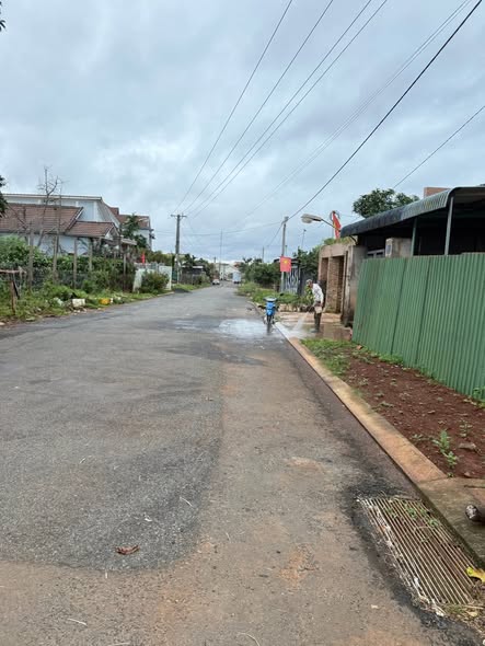 Đất nền chính chủ 130m² đường Phan Đình Phùng - Giá chỉ 200 triệu VND!