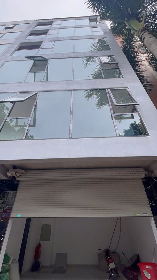 Nhà riêng cho thuê Đường Bưởi, Ba Đình 42m² giá 20.5 triệu - Thiết kế thông minh, sẵn sàng vào ở!